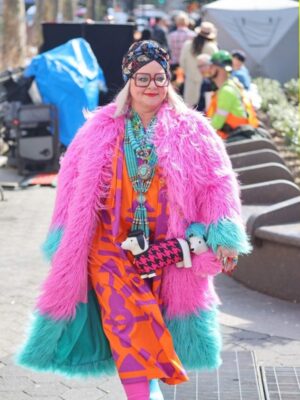 Genie 2023 Melissa McCarthy Pink & Blue Fur Long Coat